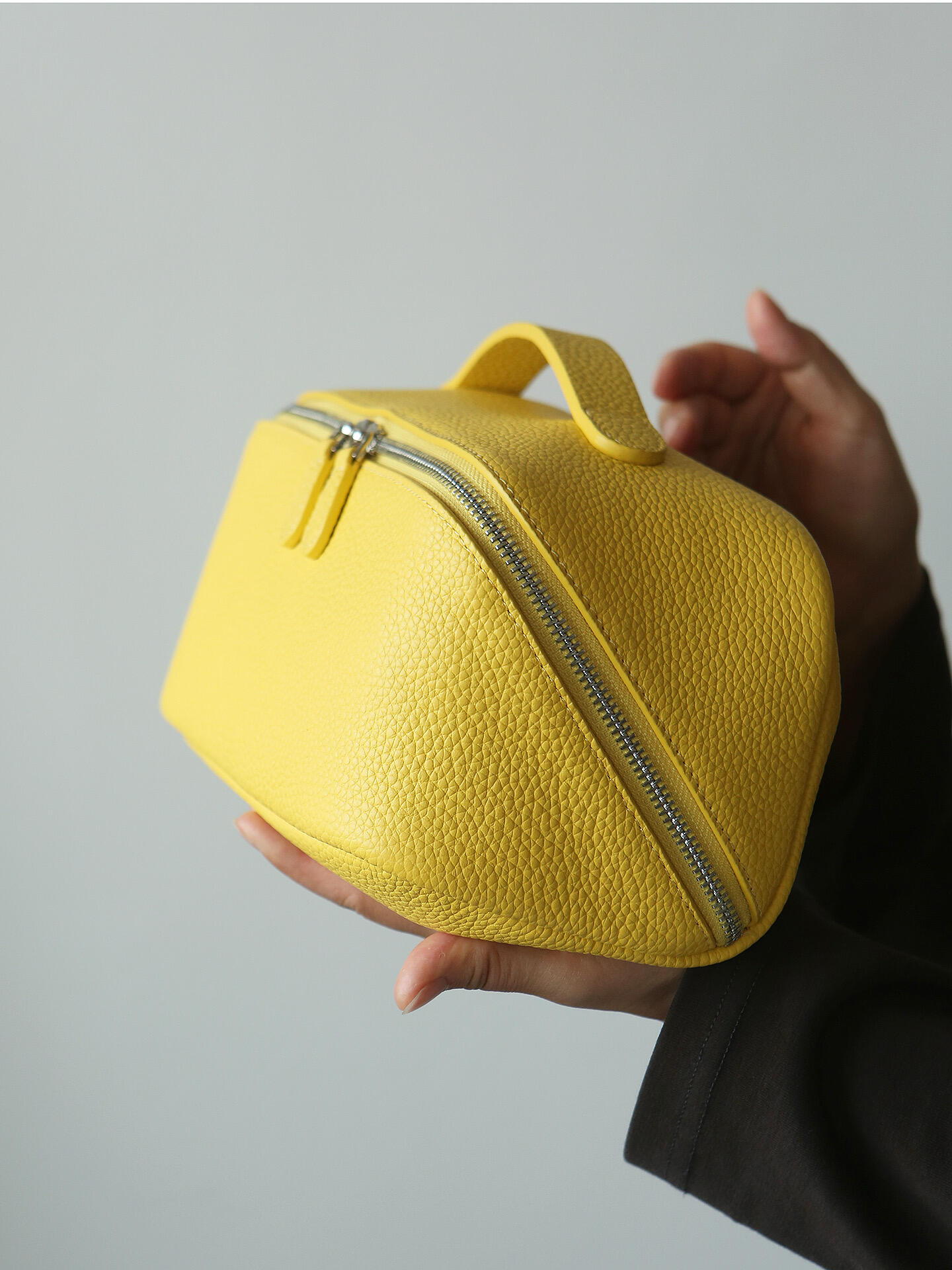 Noma Vanity Case