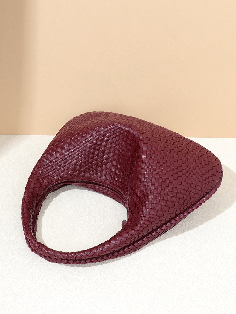 Artisanal Weave Elegance