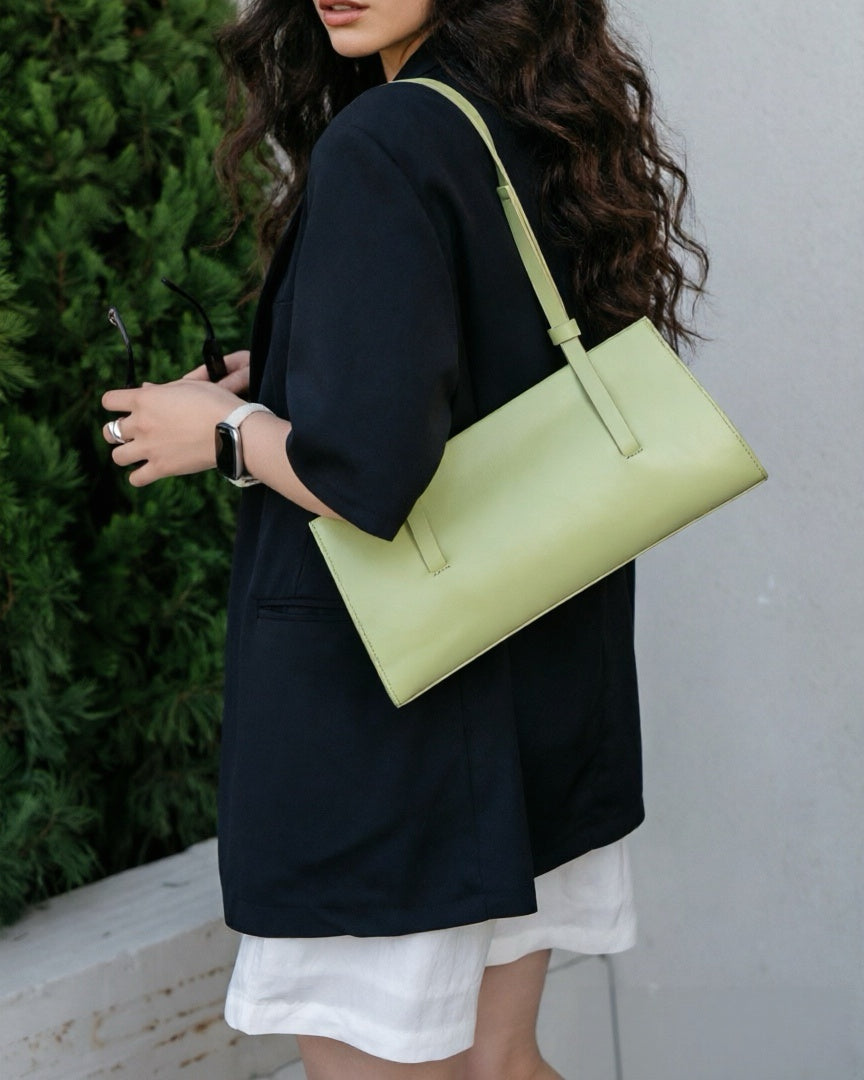 Elara Shoulder Bag