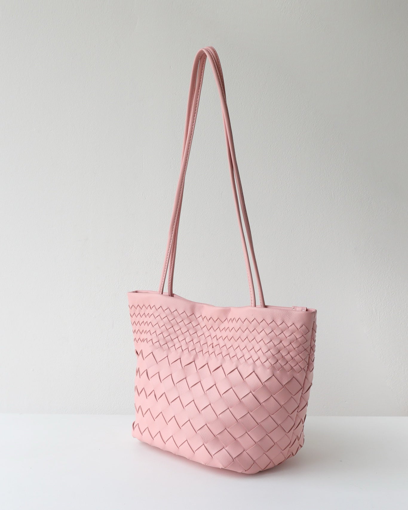 Mira Woven Bucket Bag