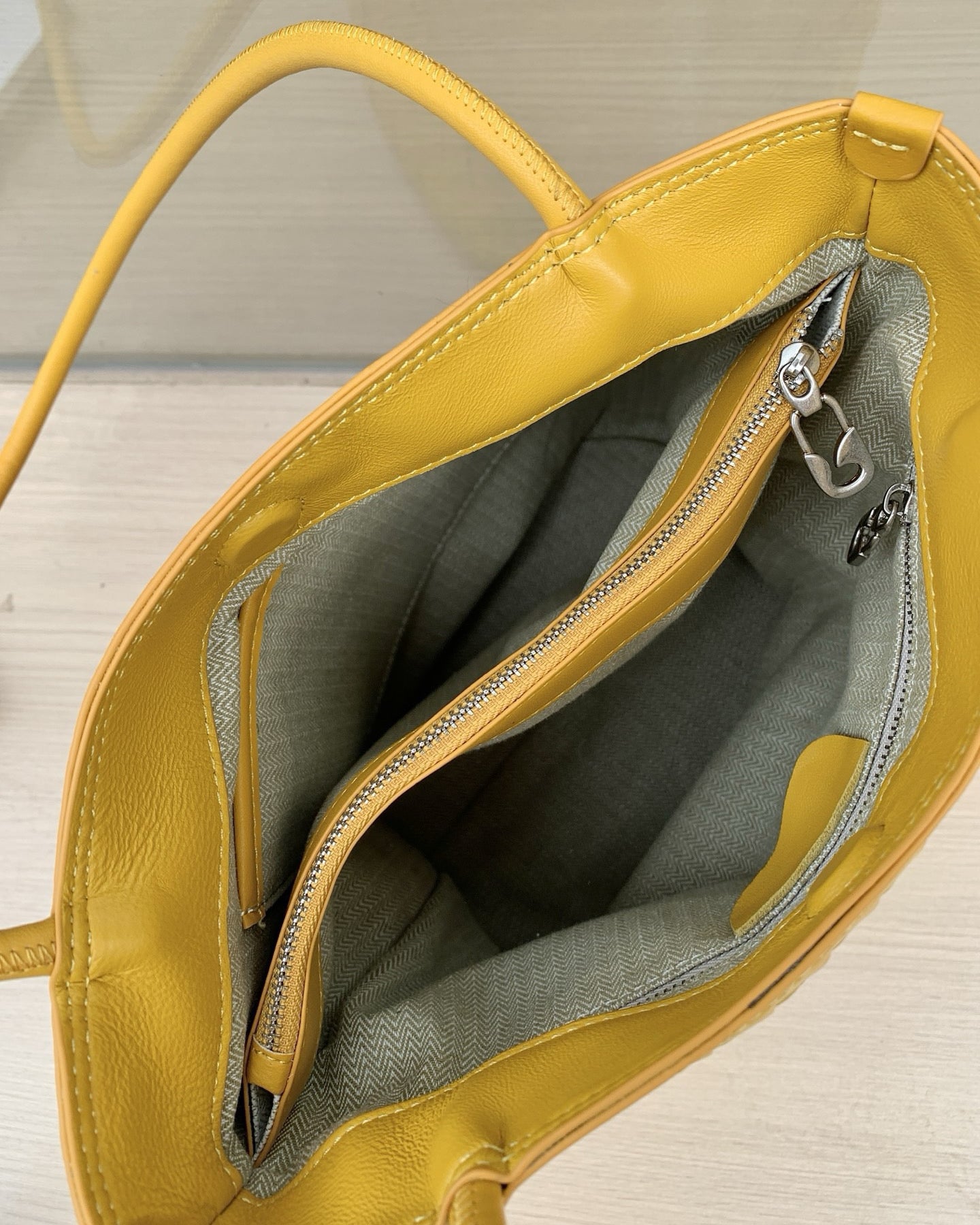 Mira Woven Bucket Bag