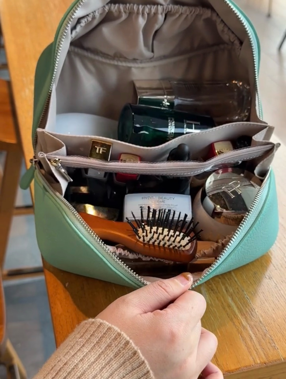 Noma Vanity Case