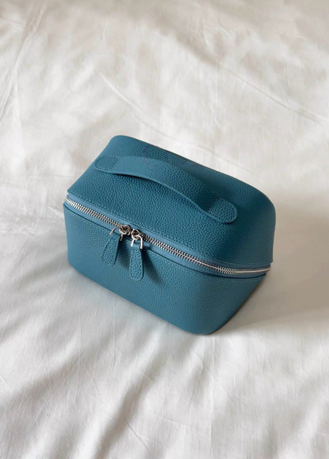 Noma Vanity Case