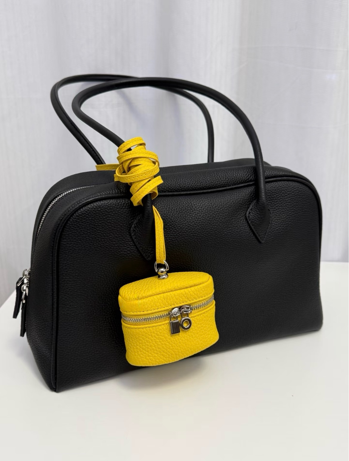 Bento Vault Case