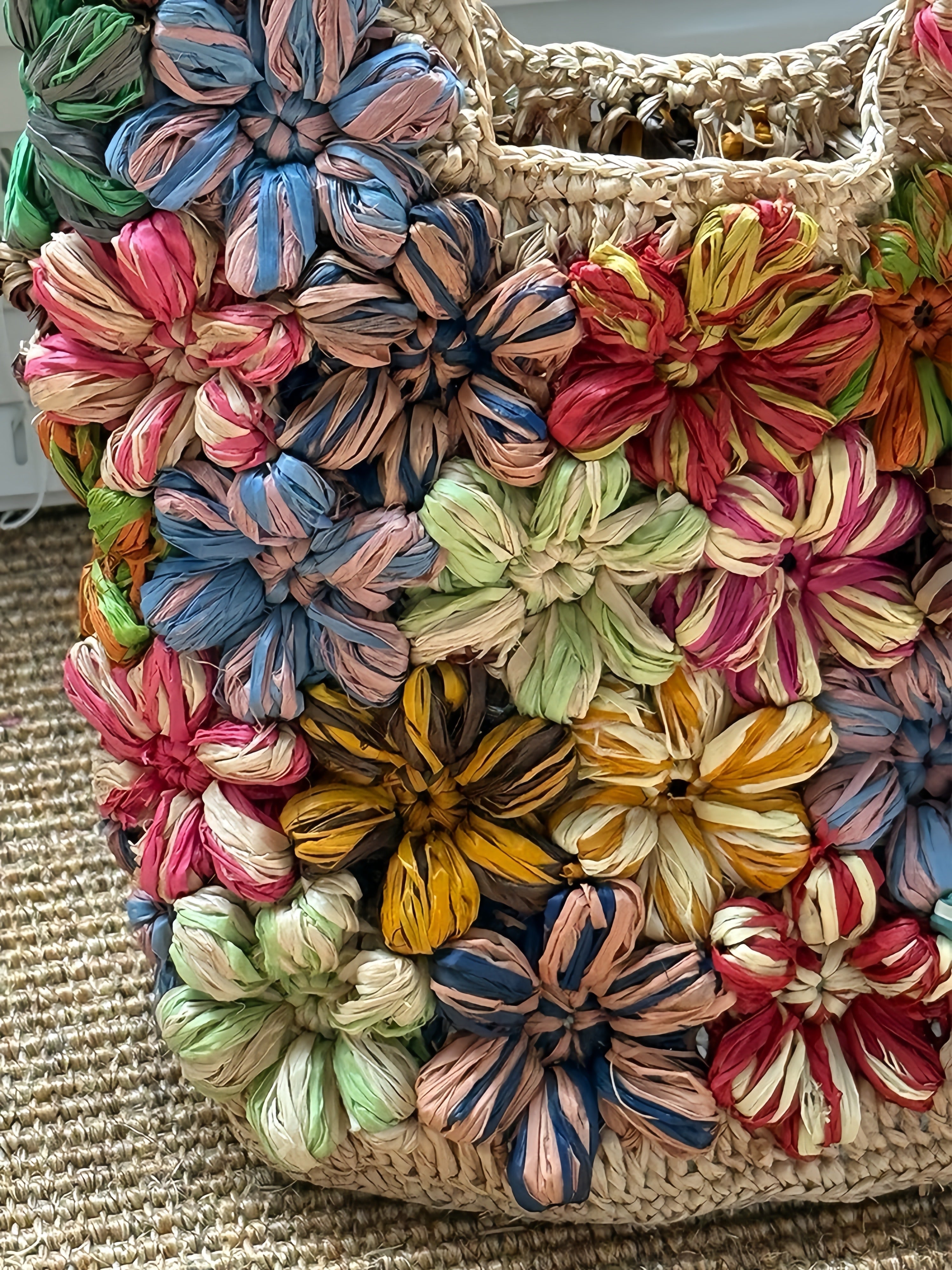 3D Color-Block Floral Tote Bag