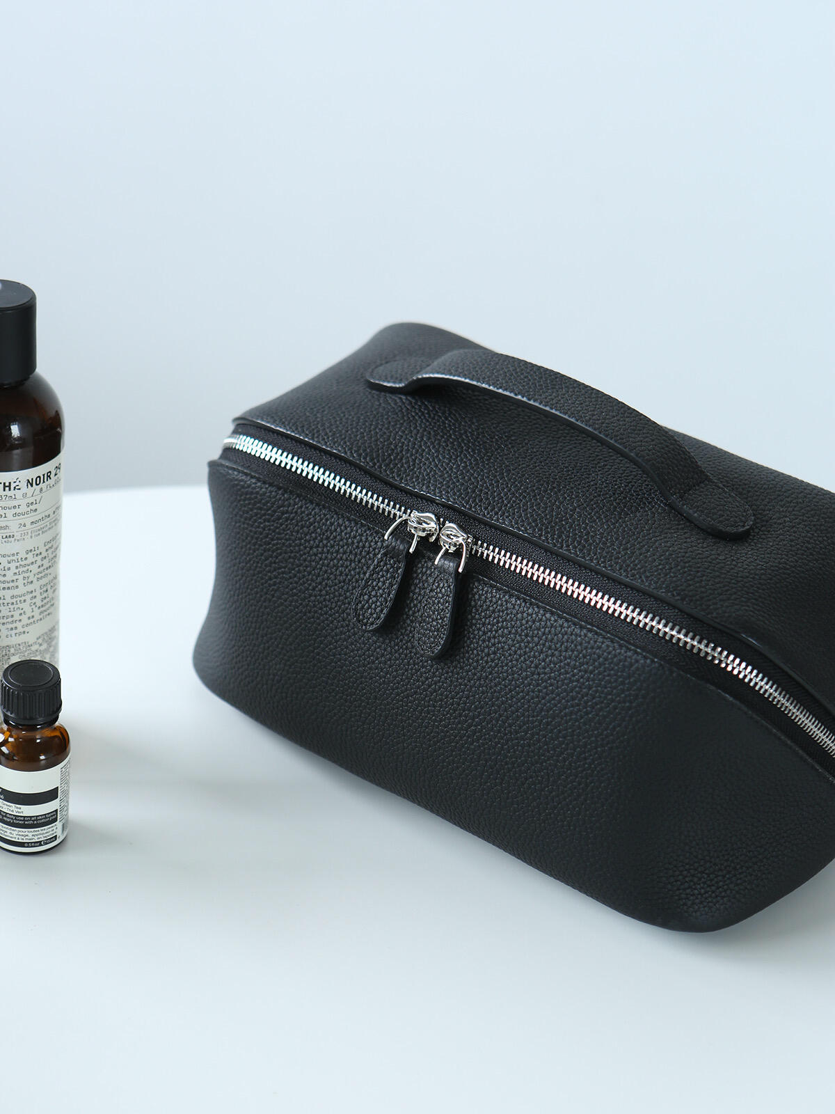 Noma Vanity Case