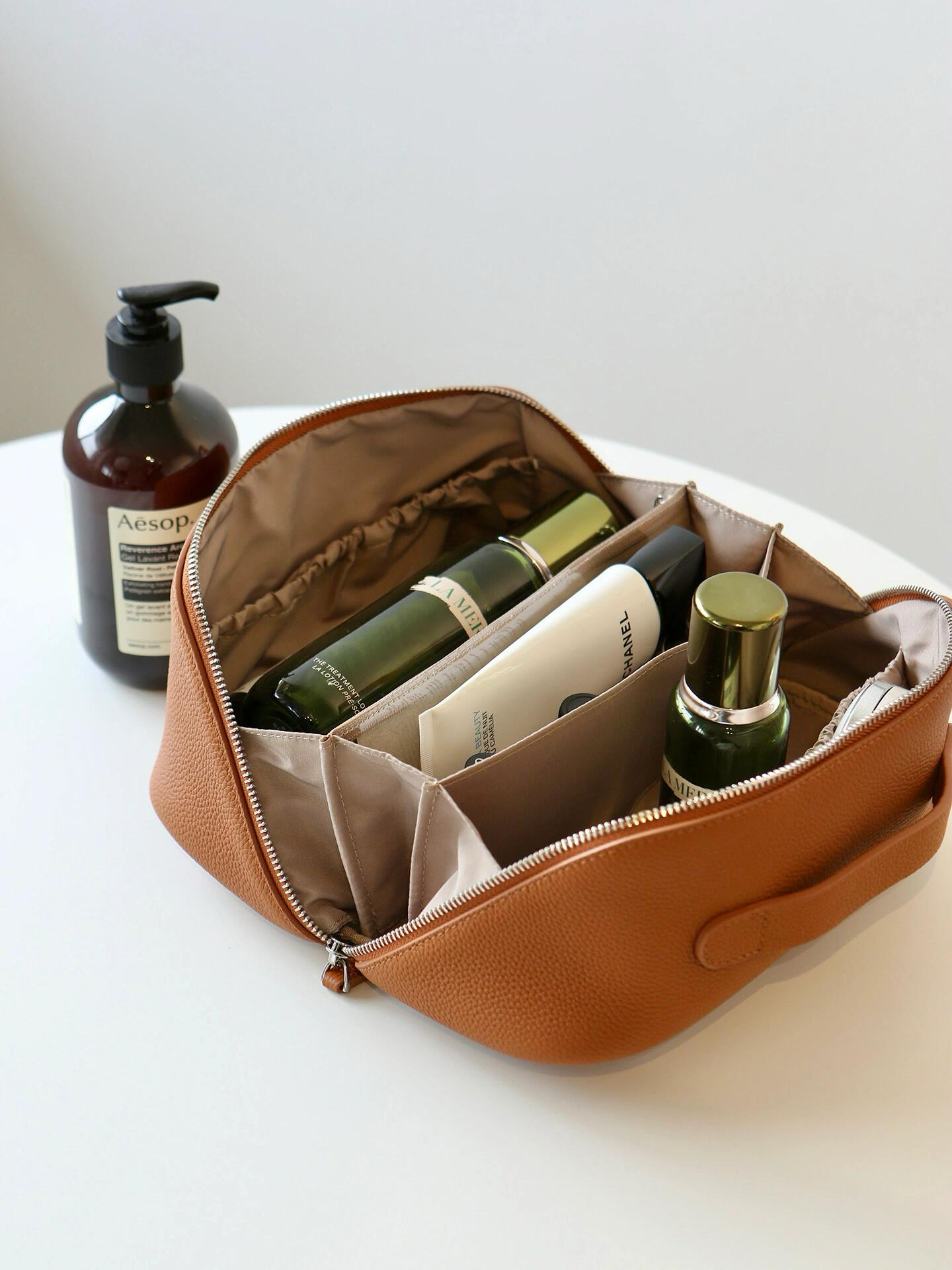 Noma Vanity Case