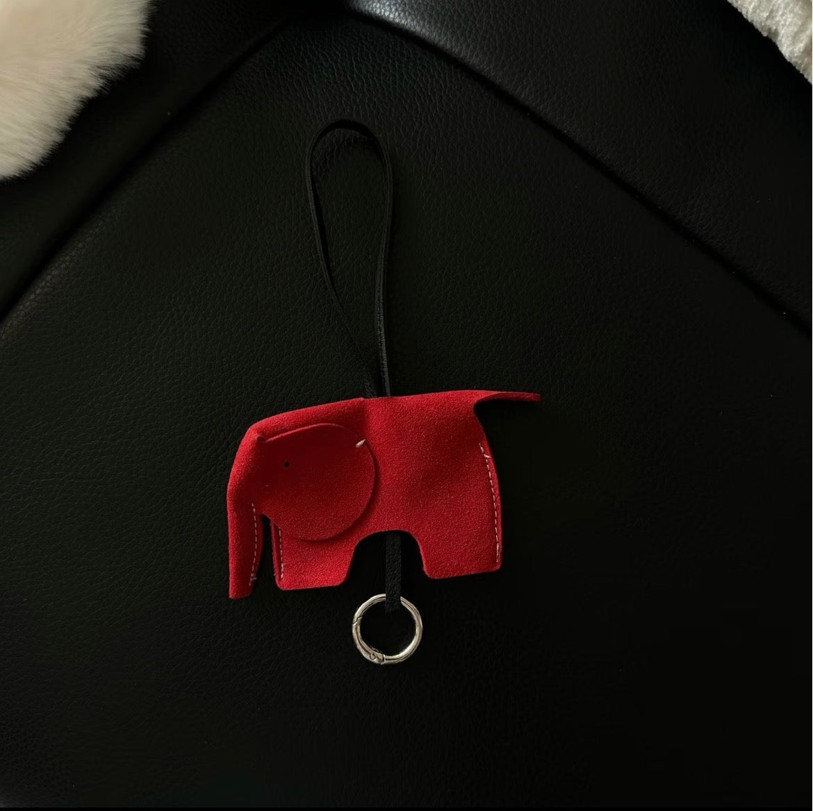 Tavi Elephant Charm
