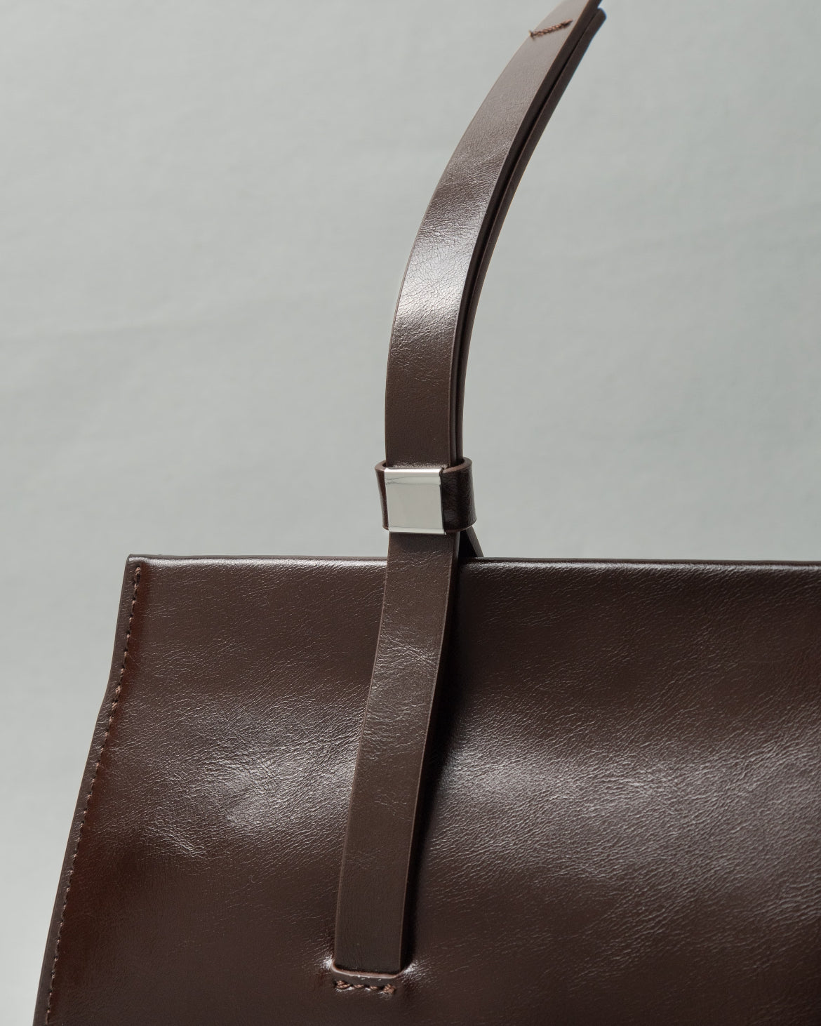 Elara Shoulder Bag
