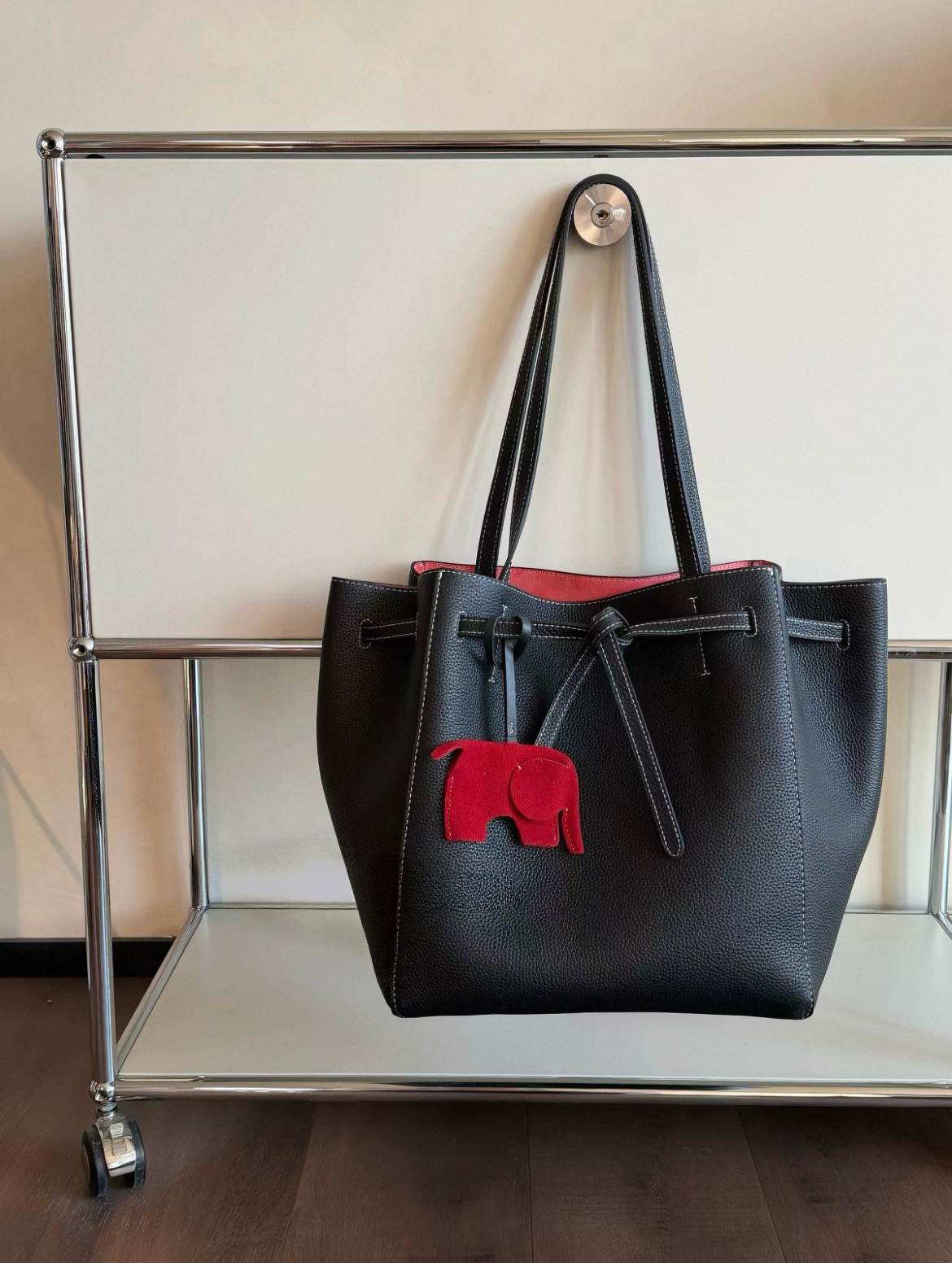Tavi Elephant Charm