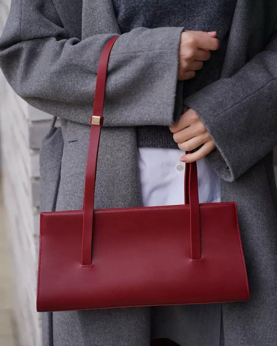 Elara Shoulder Bag