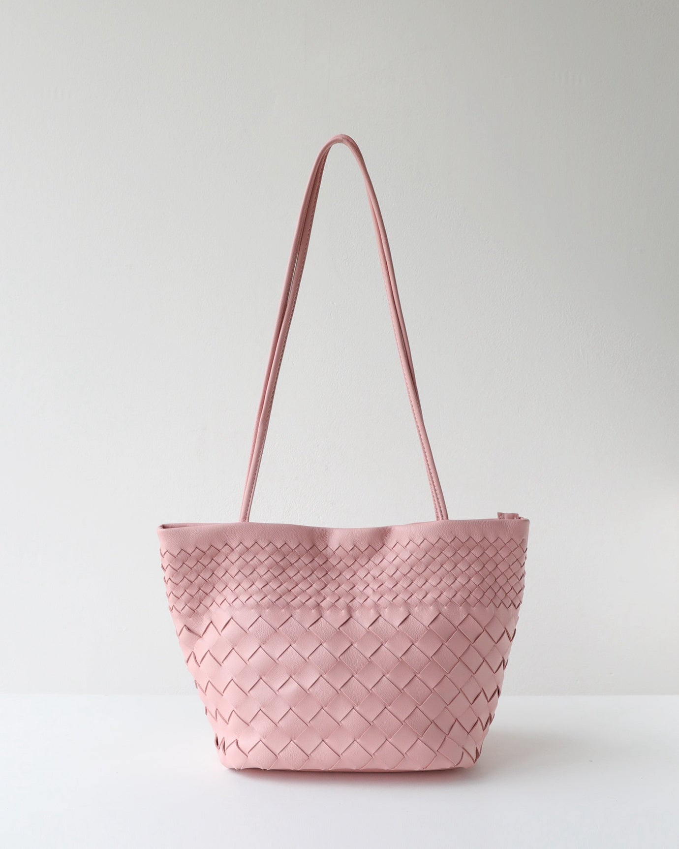 Mira Woven Bucket Bag