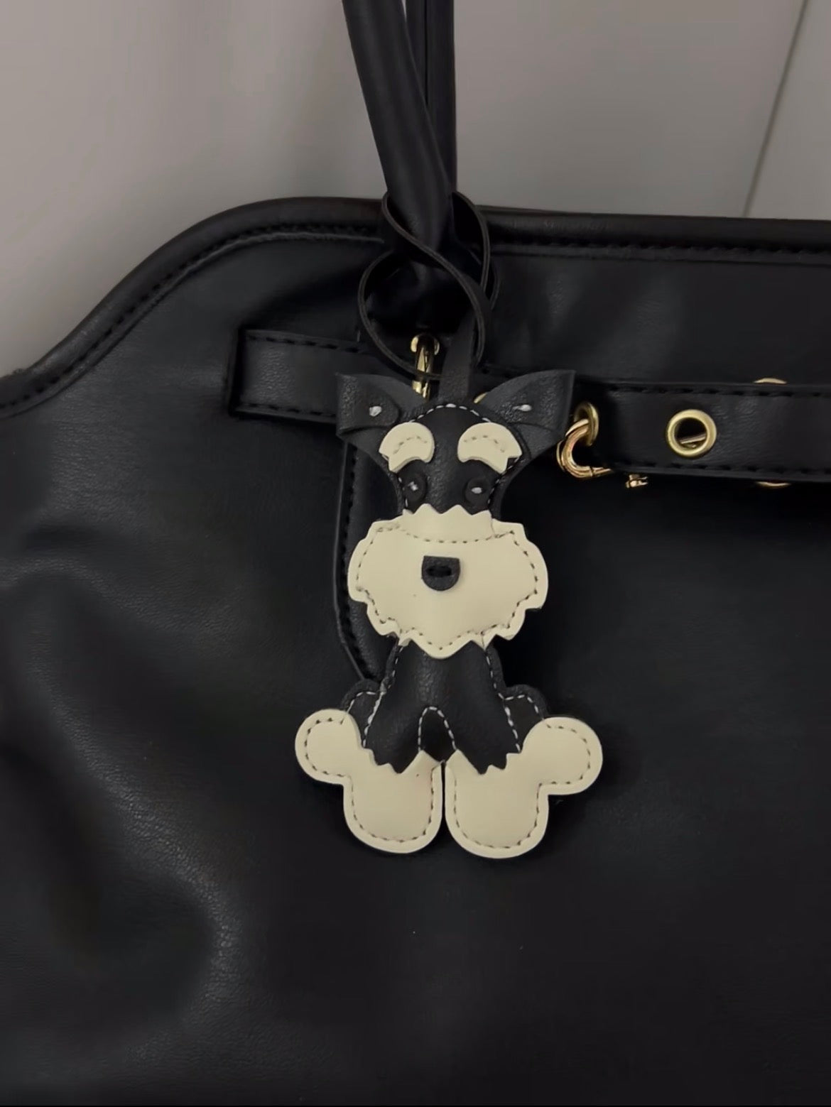 Moki Pup Charm