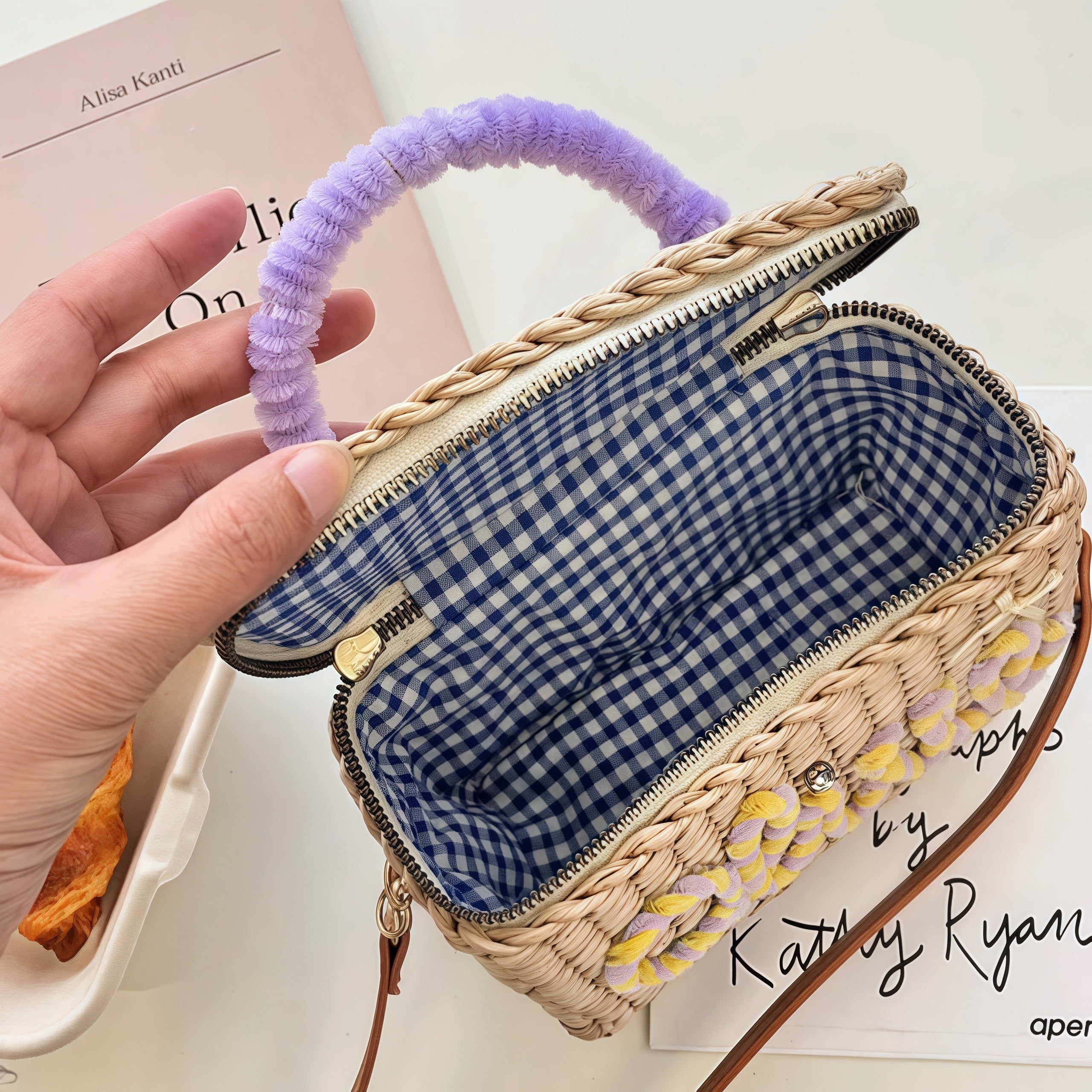 Handwoven Zipper Box Bag