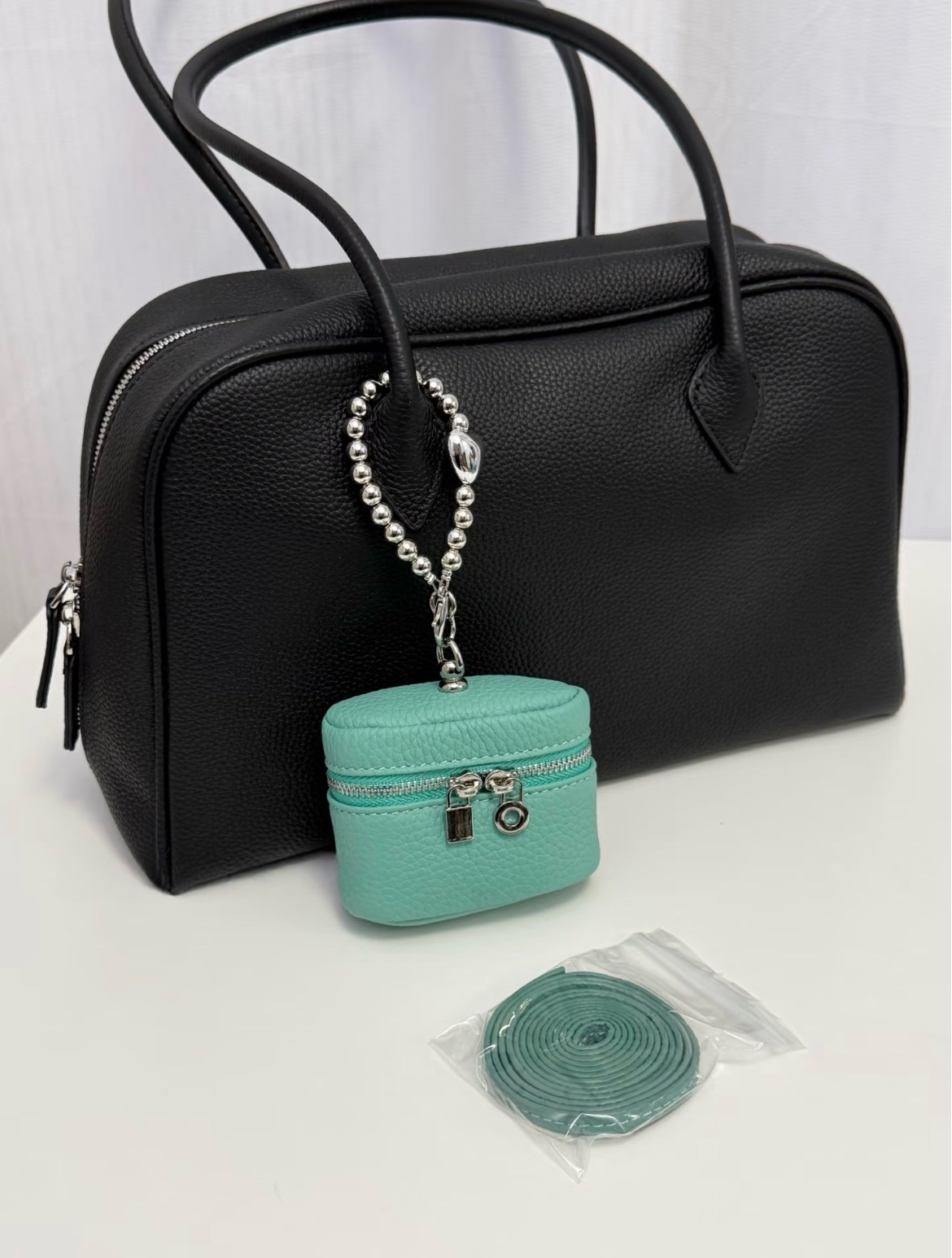 Bento Vault Case