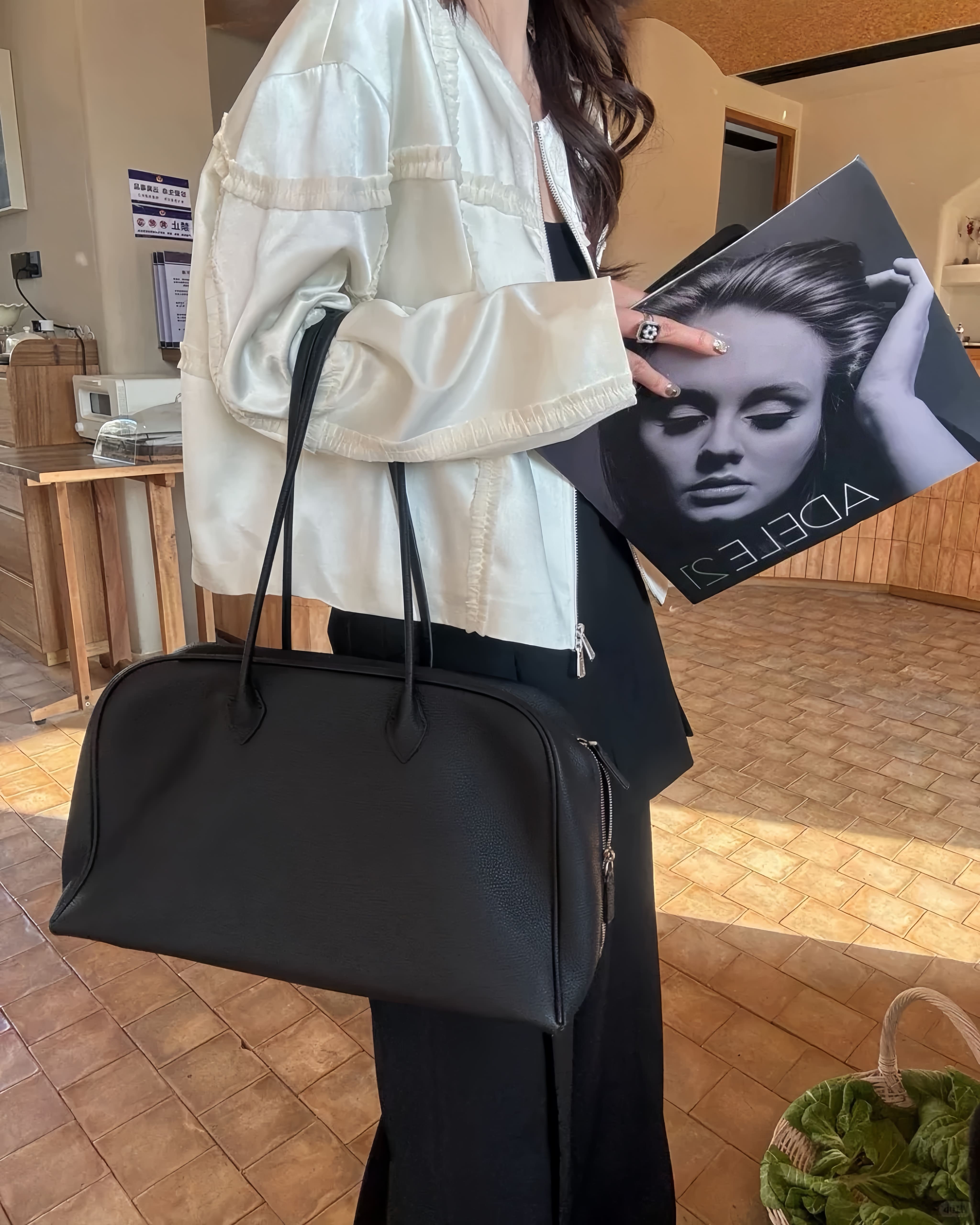 Tyla Boston Bag